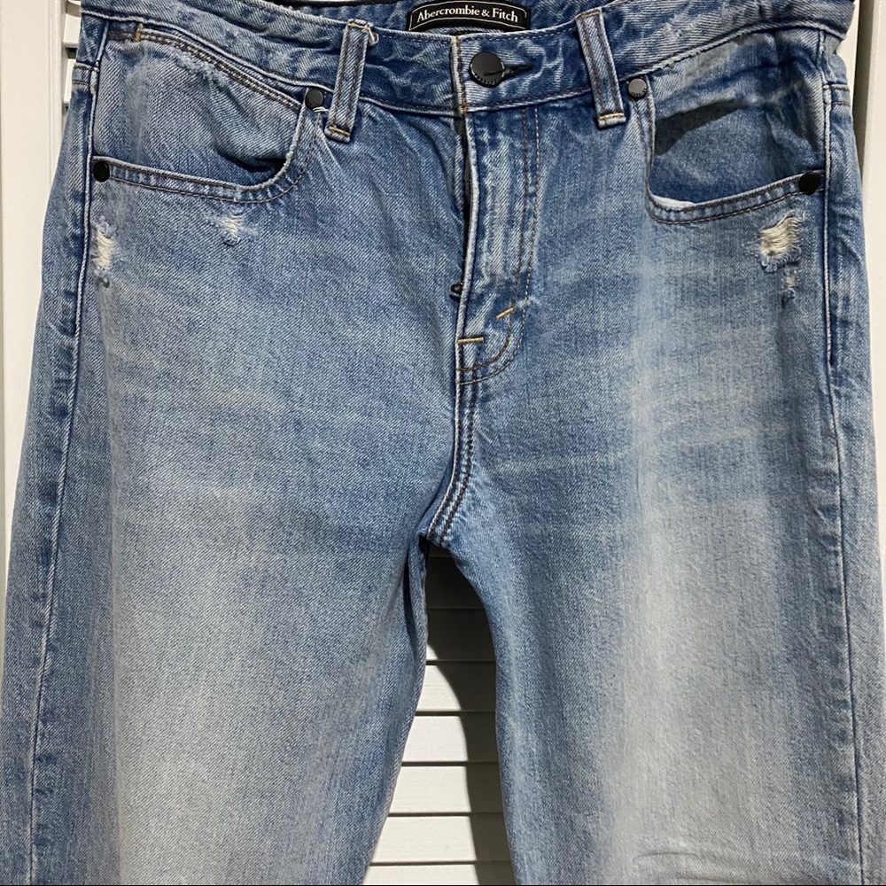 Abercrombie & Fitch Ankle Straight Jean - Picture 2 of 6